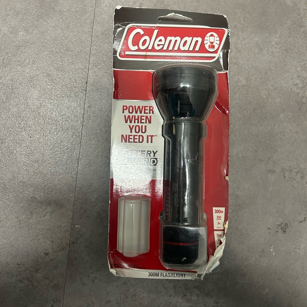 Coleman 300M Flashlight